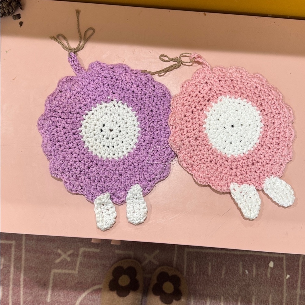 Vintage Hand Crochet Knit Lamb Pink Purple Hot Pads Coasters - Picture 2 of 5